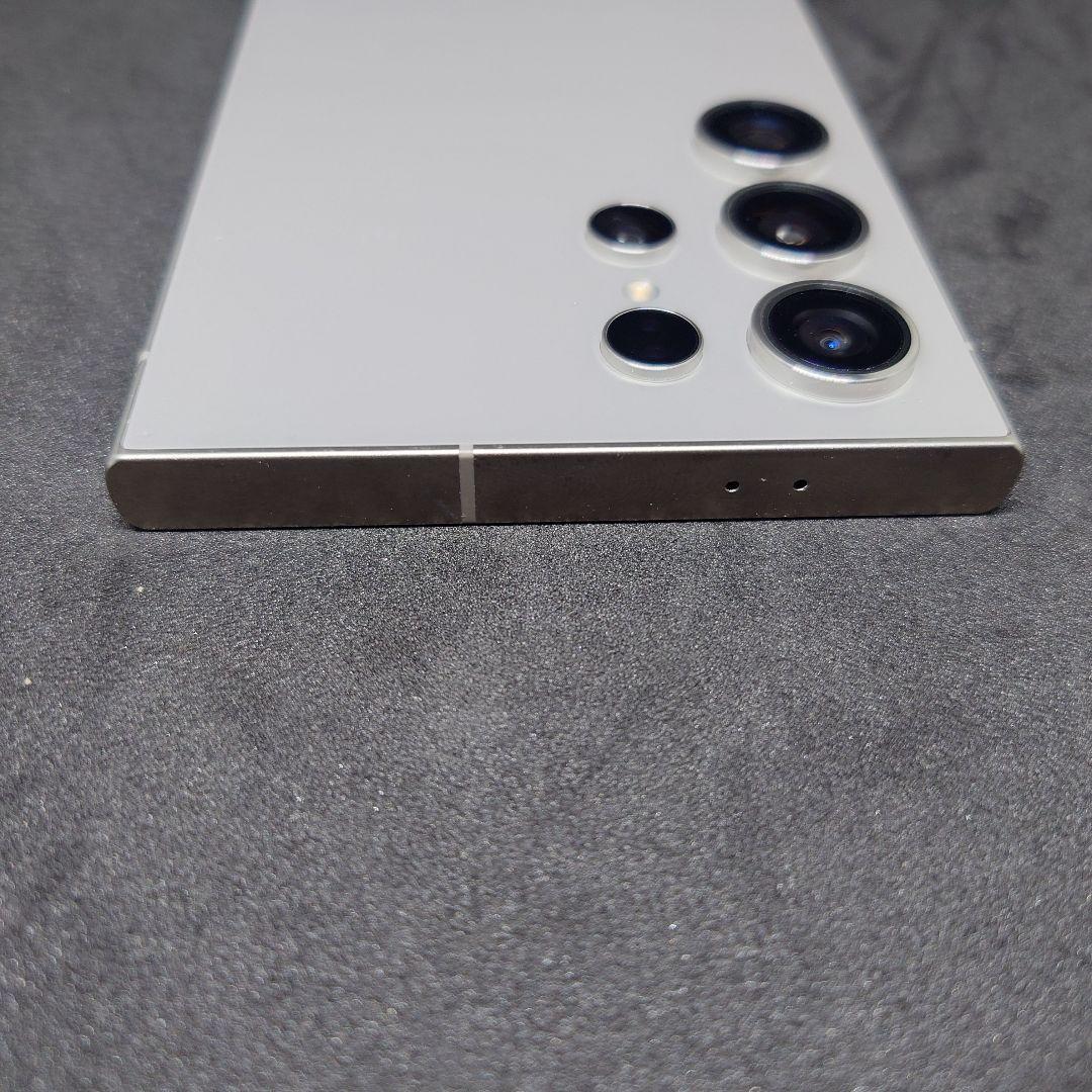 国内版 AU Galaxy S24 Ultra 256GB SIMフリー