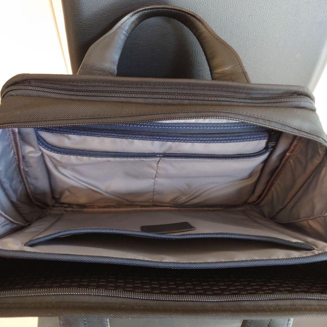 【ほぼ未使用】TUMI 26120D2 アルファ2 スモール・ラップブリーフ