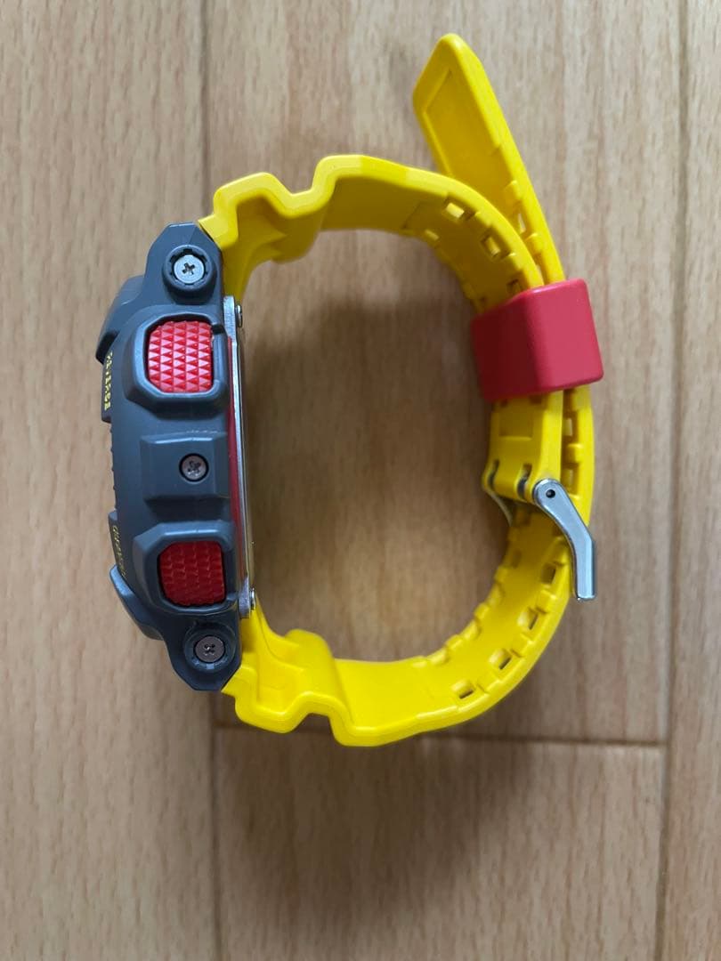 CASIO G-SHOCK GA110 グレー　イエロー　美品