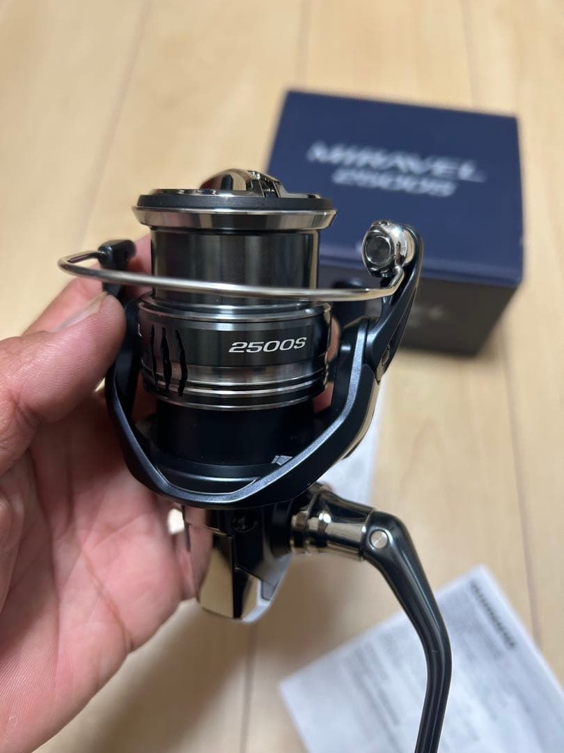 シマノ　22 ミラベル　2500S