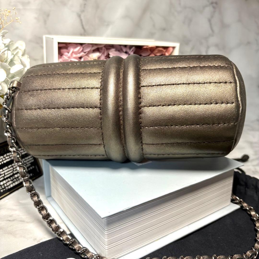 ♡激レア♡CHANEL ハンドバッグ メタリックグレー チェーンハンドル レザー
