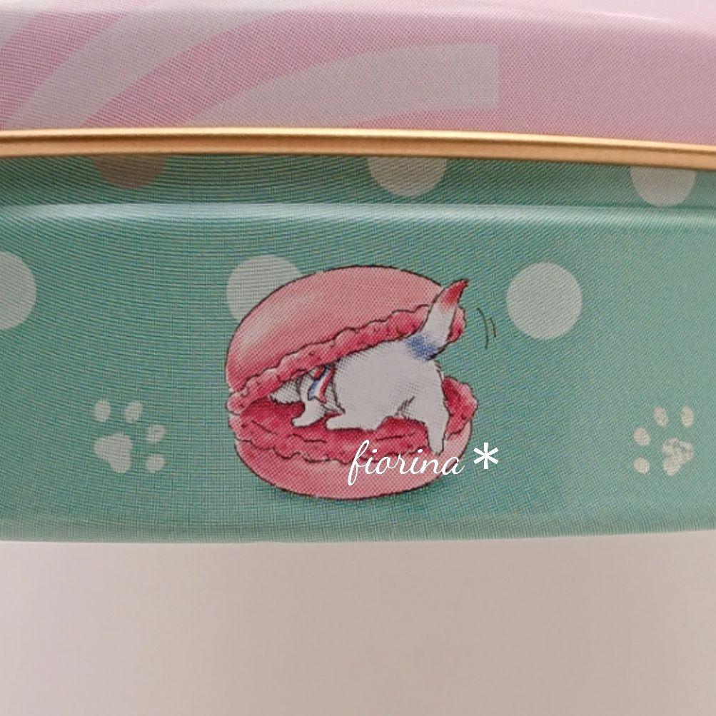 ダロワイヨ　ジョセフィーニャ　マカロンケース　空き缶　猫　ネコ　白猫　ゆめかわ
