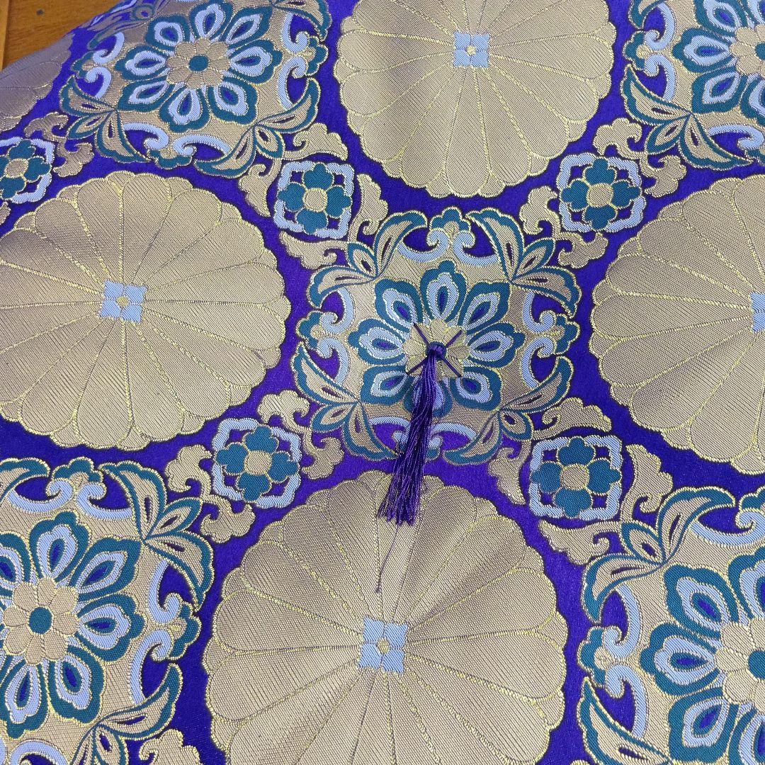 職人手作り、寺座布団