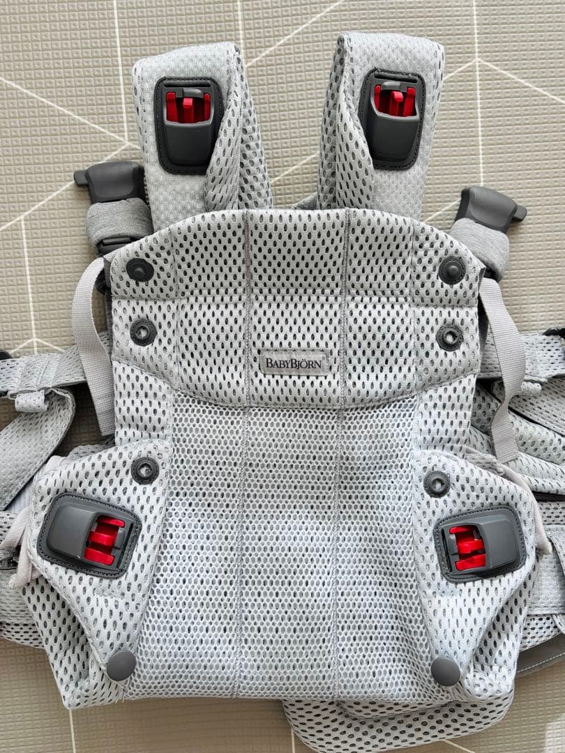 ベビービョルン　ハーモニー　抱っこ紐　シルバー　グレー