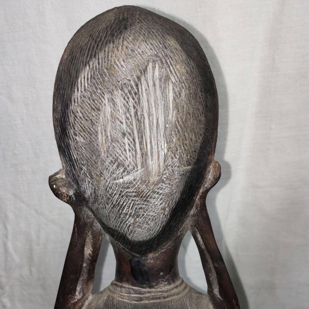 黒檀マサイ族男女像。