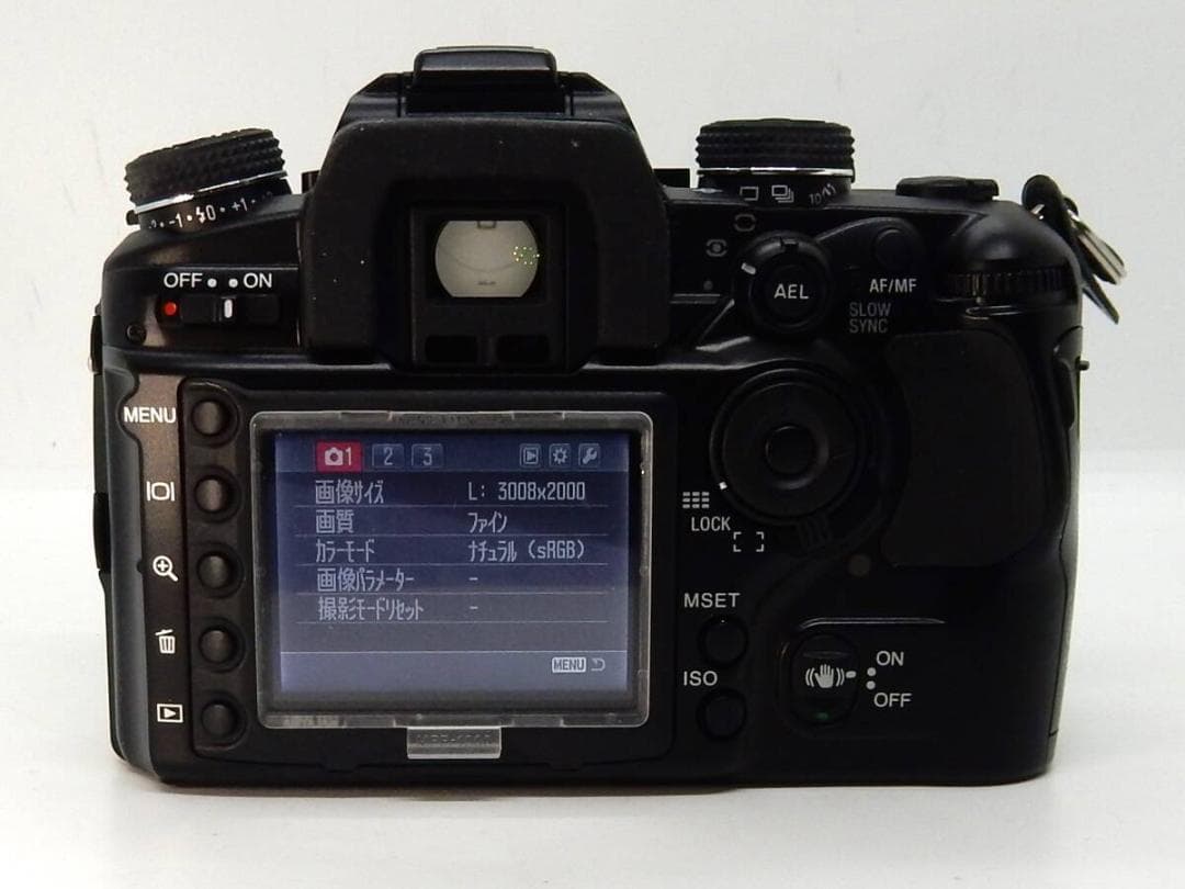 KONICA MINOLTA α-7 DIGITAL AF 24-105mm