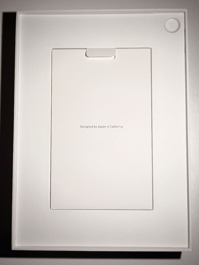 美品 Apple iPad Air M3 Wi-Fi スペースグレイ