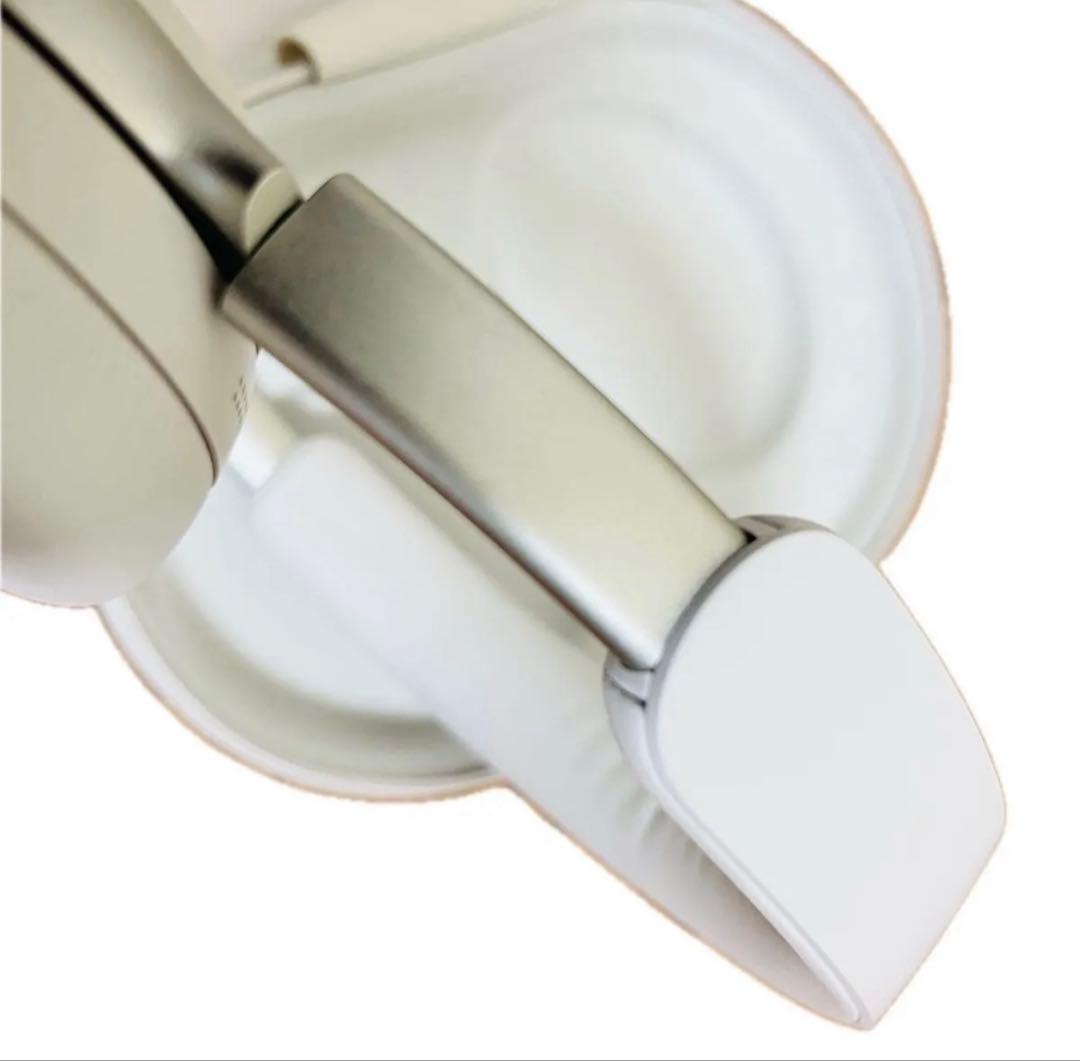 BOSE ホワイト　QUIETCOMFORT ULTRA HEADPHONES