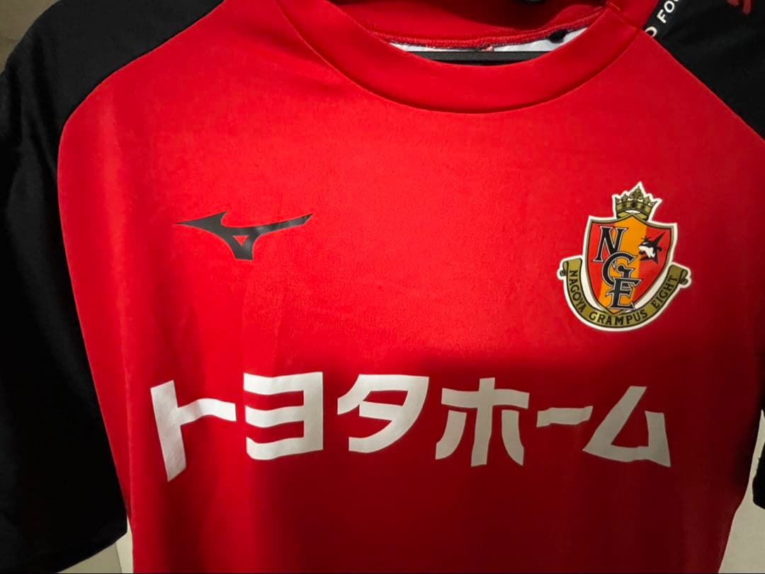 名古屋グランパス　ウェア　Mサイズ