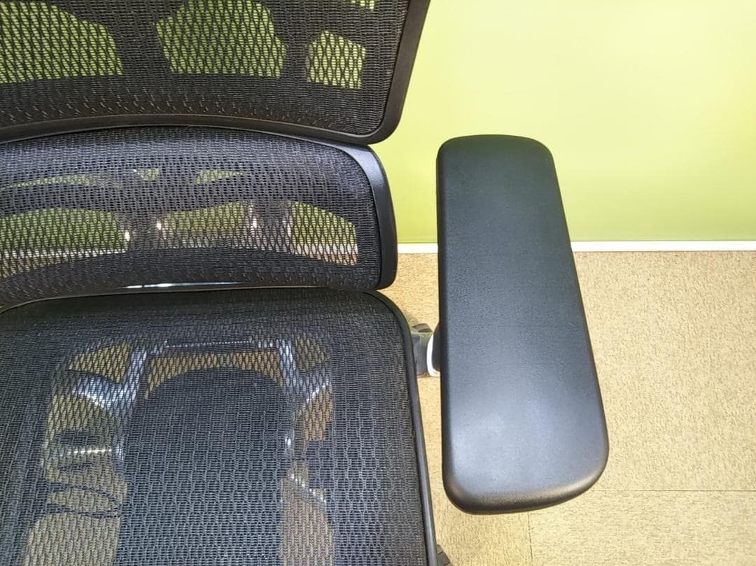 bh　エルゴヒューマン　プロ　ハイバック　アームパッド新品　ヘッドレスト後付け