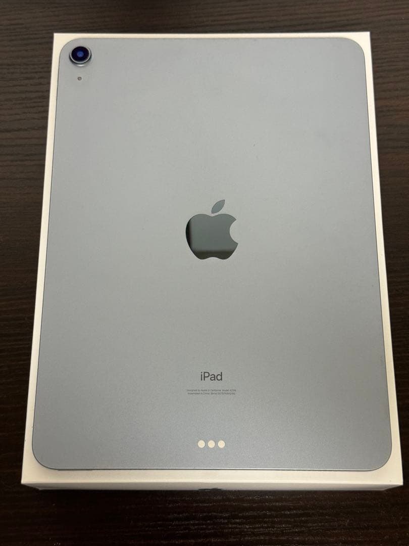 よ*ん様 iPad Air 10.9インチ ブルー Apple Pencil付き