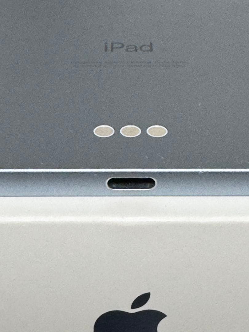 よ*ん様 iPad Air 10.9インチ ブルー Apple Pencil付き