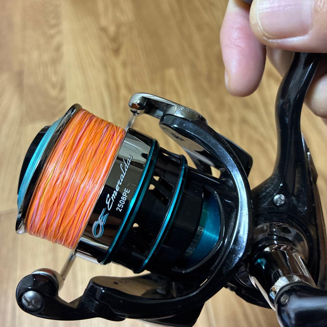 ダイワ　スピニングリール エギング 16 エメラルダス 2508PE