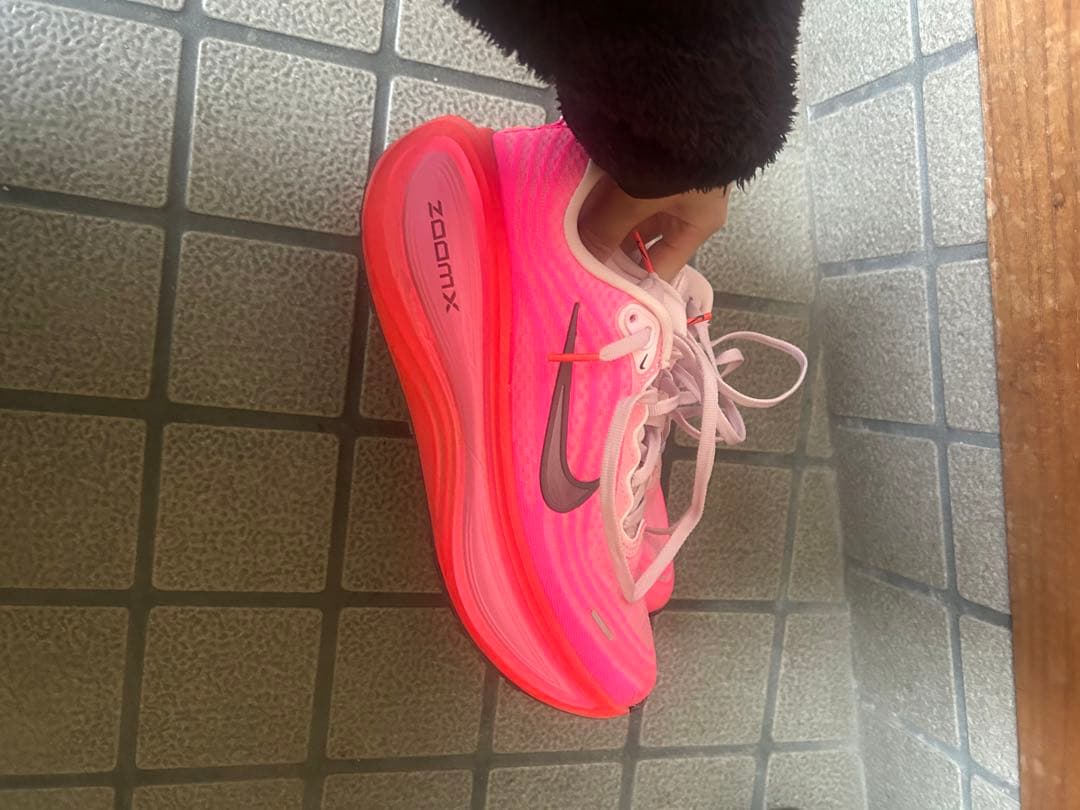 Nike ボメロプラス　23.5