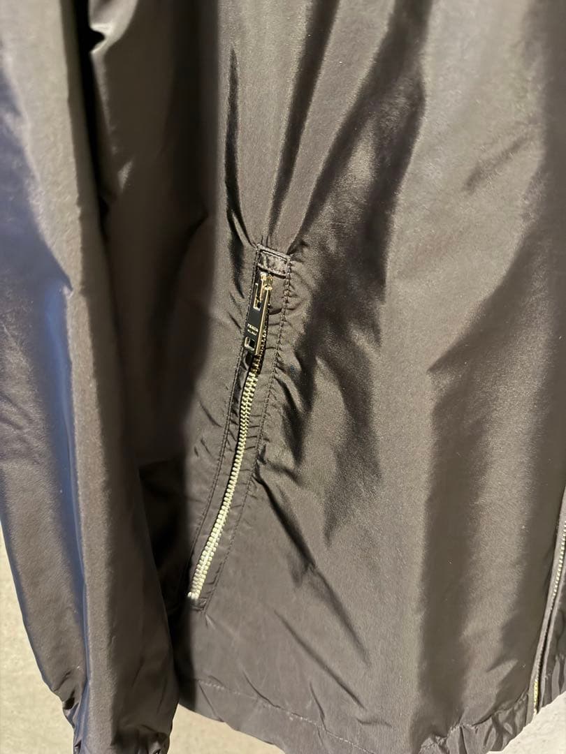 定価30万 PRADA プラダ 三角ロゴ ナイロンジャケット 52サイズ 美品
