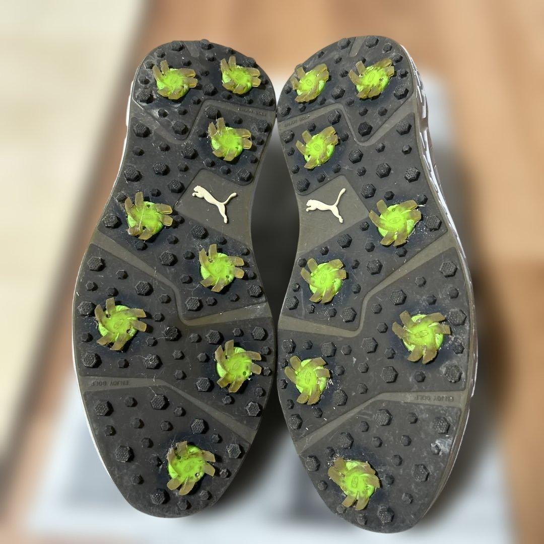 美品　黒色ゴルフシューズ　PUMA