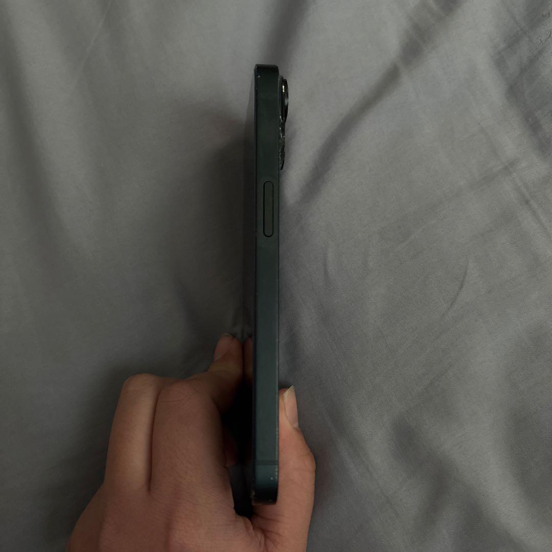 iPhone14本体　ミッドナイト　128G