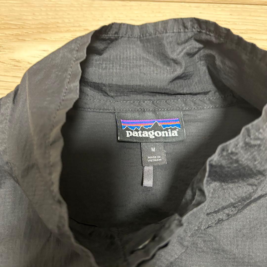 patagonia フーディニ　プルオーバー　Mサイズ