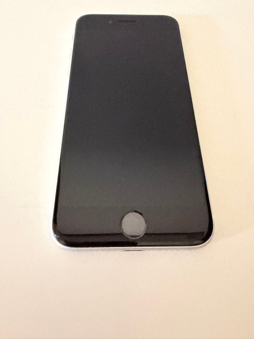 iPhone SE2 64GB ホワイト 美品