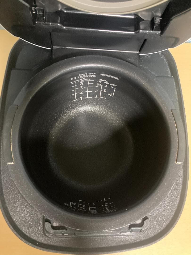 TIGER JPC-A102 2018年製 圧力IHジャー炊飯器 5.5合