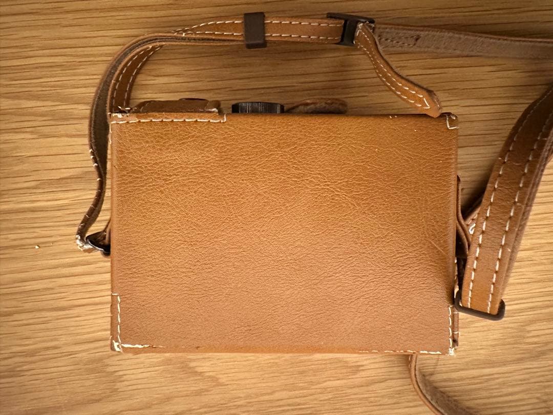 キャリングケース付き SONY Cyber-shot DSC-RX100M4