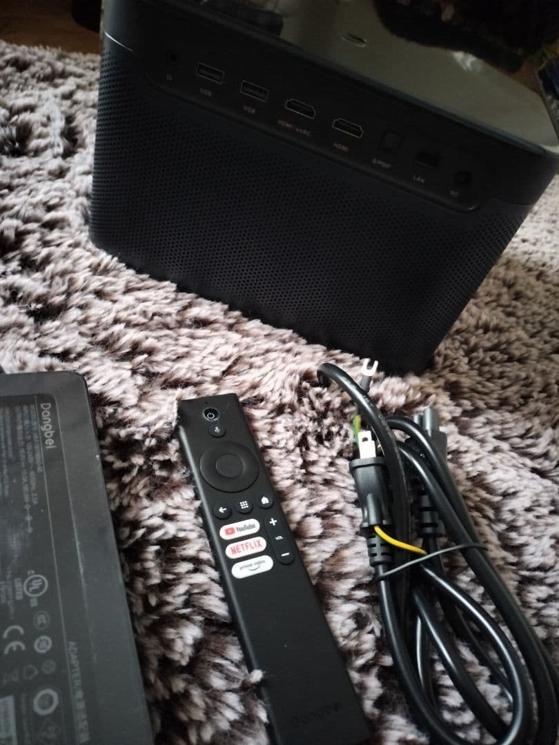 お値下げしました★Google TV DBOX02 4Kプロジェクター 本体