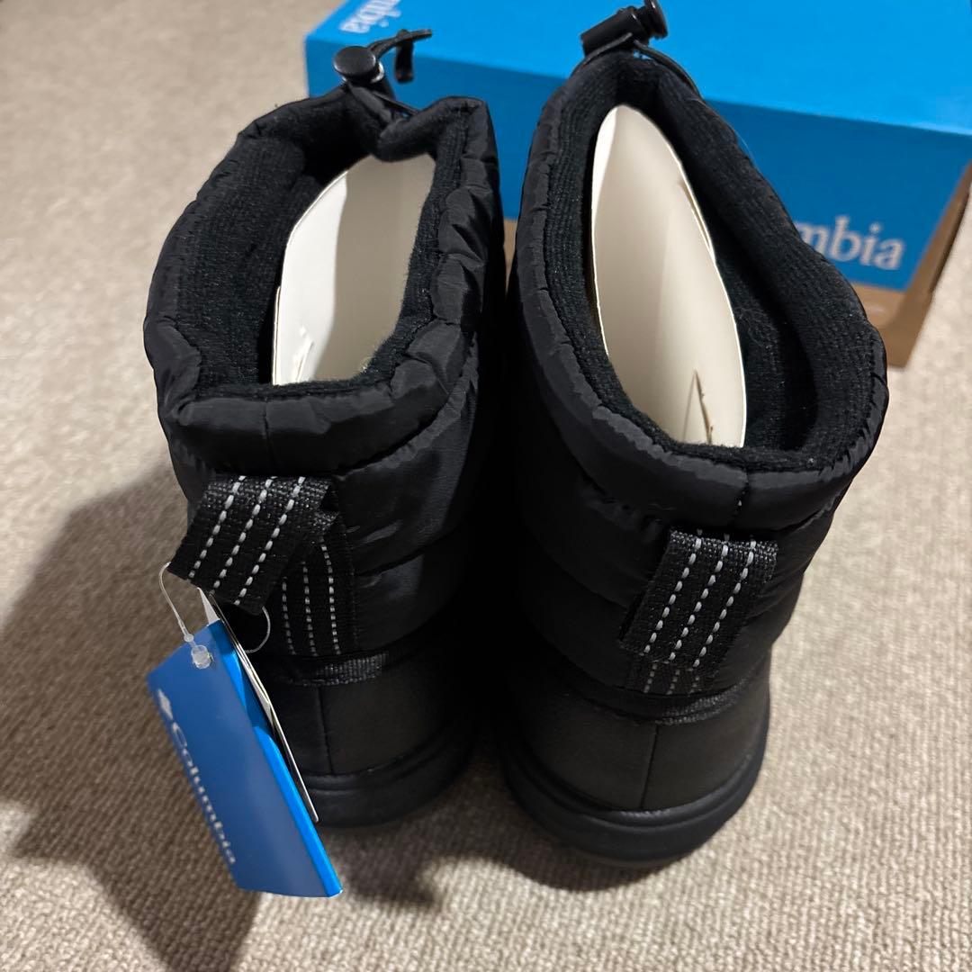 b*y様 試し履きのみ　コロンビア　防水シューズ　25.0㎝