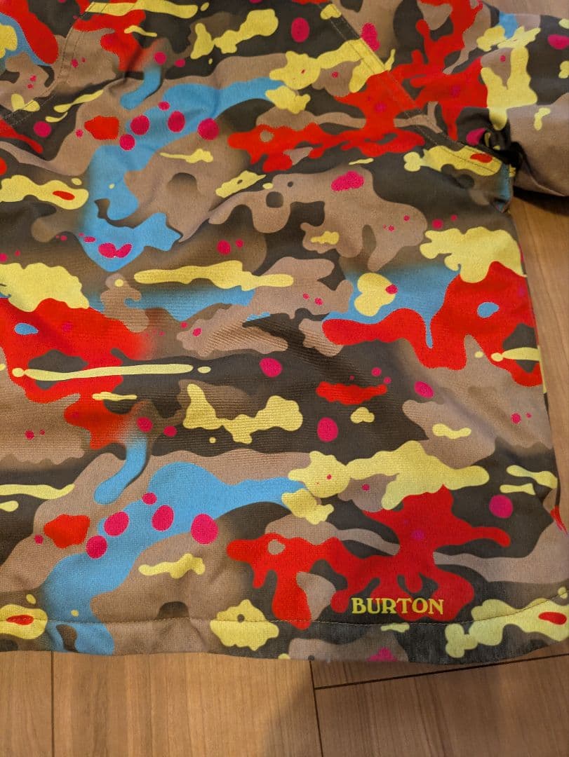 【美品】Burton キッズ　スノーボードウェア上下　ビブパンツ　5T　バートン