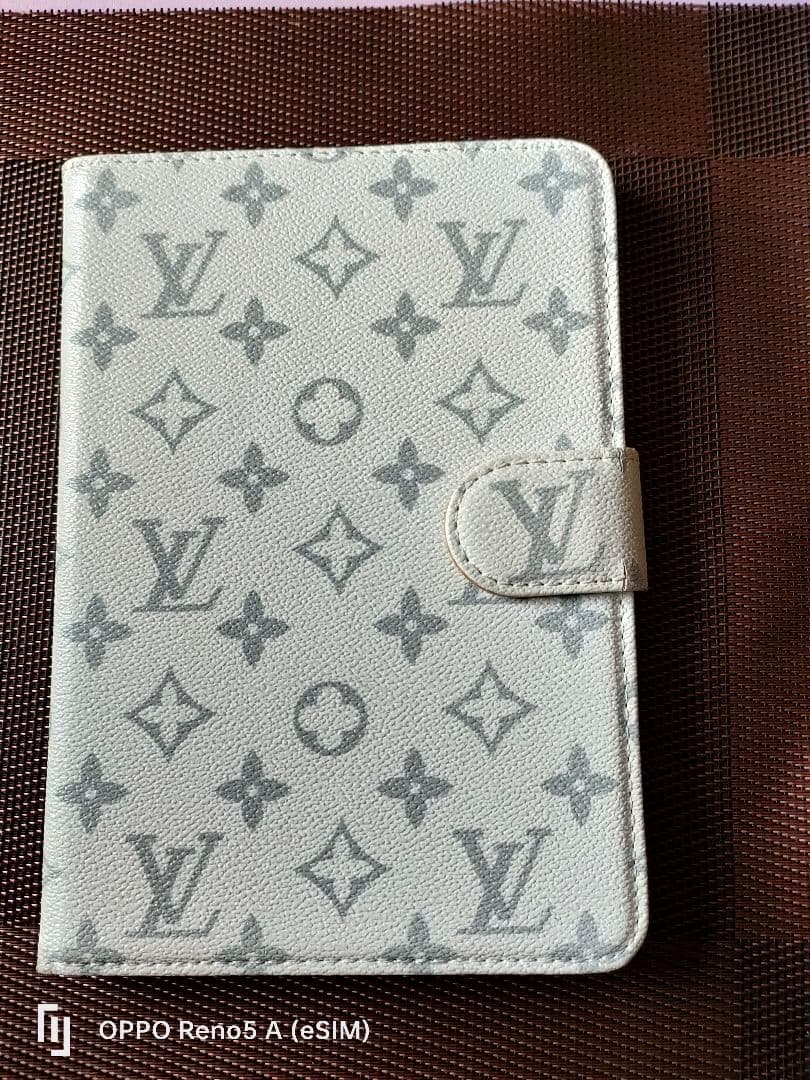 momo　値下げ　iPad mini4 32GB au wifiセルラー