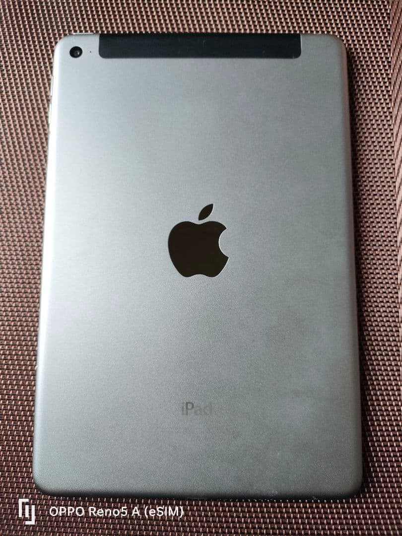 momo　値下げ　iPad mini4 32GB au wifiセルラー