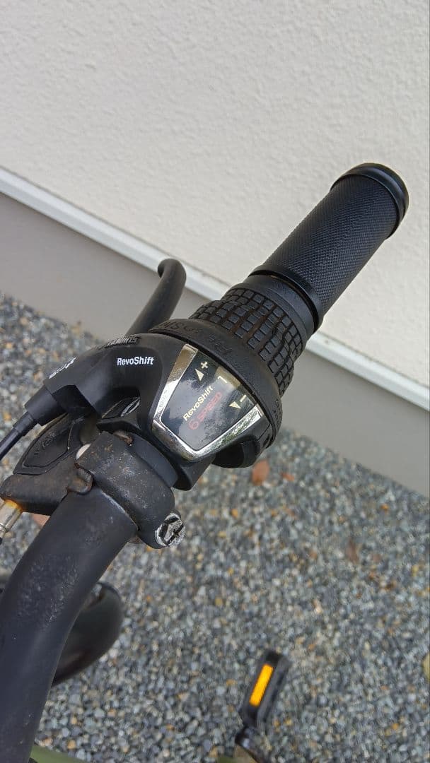 引き取り希望★ネオサージュD マットカーキ 外装6段変速 27型自転車