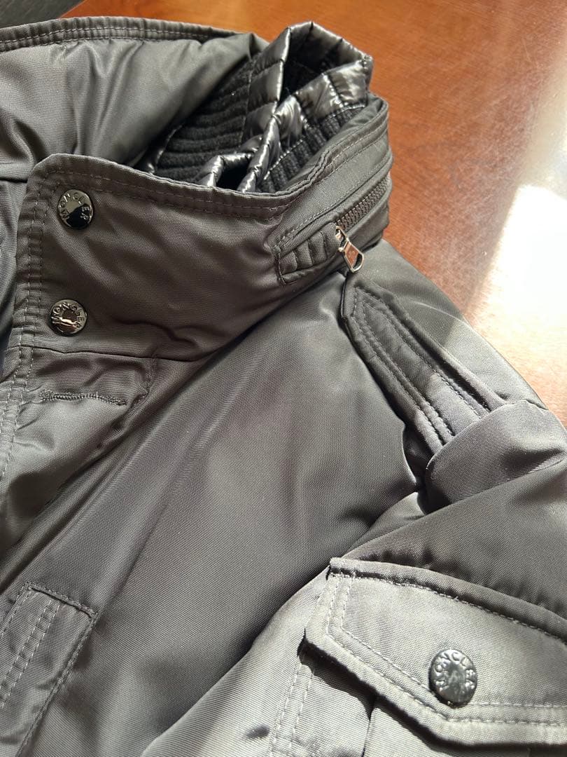 M*…様 レア!! MONCLER モンクレール TRIOMPHEM65 ダウン