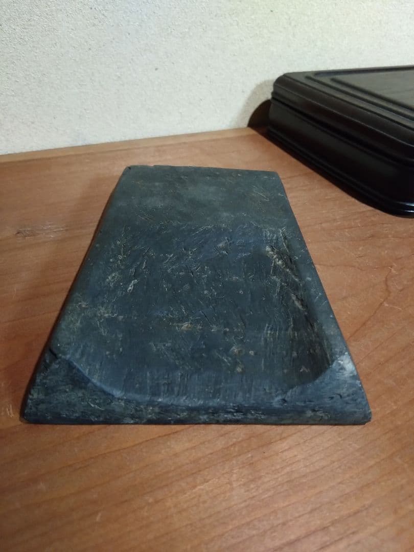 安徽省 歙県産 歙州 箕様硯 文房四宝 端渓水滴 墨床