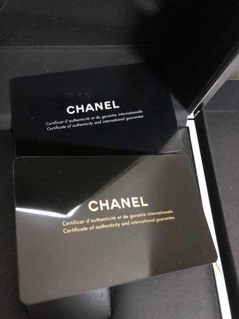 シャネル　時計ケースj12 ギャランティカード　DVD 取り扱い説明書等