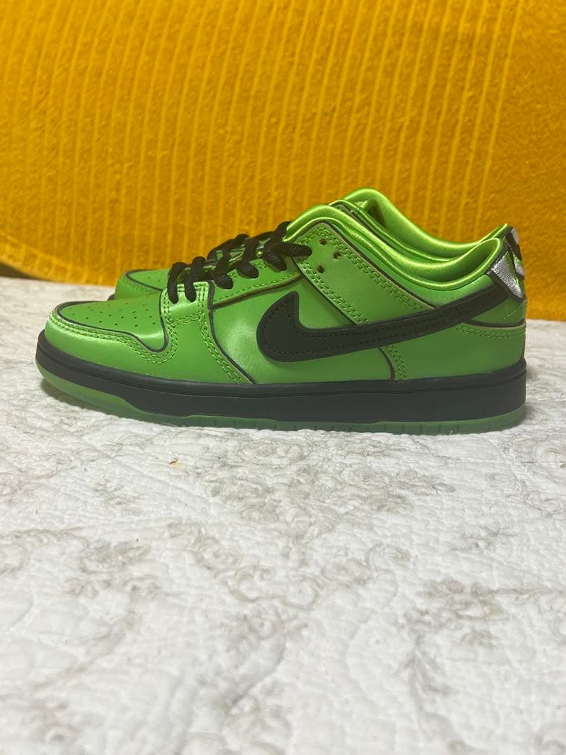 パワーパフガールズ ナイキ SB PS ダンク \"バターカップ 20cm キッズ