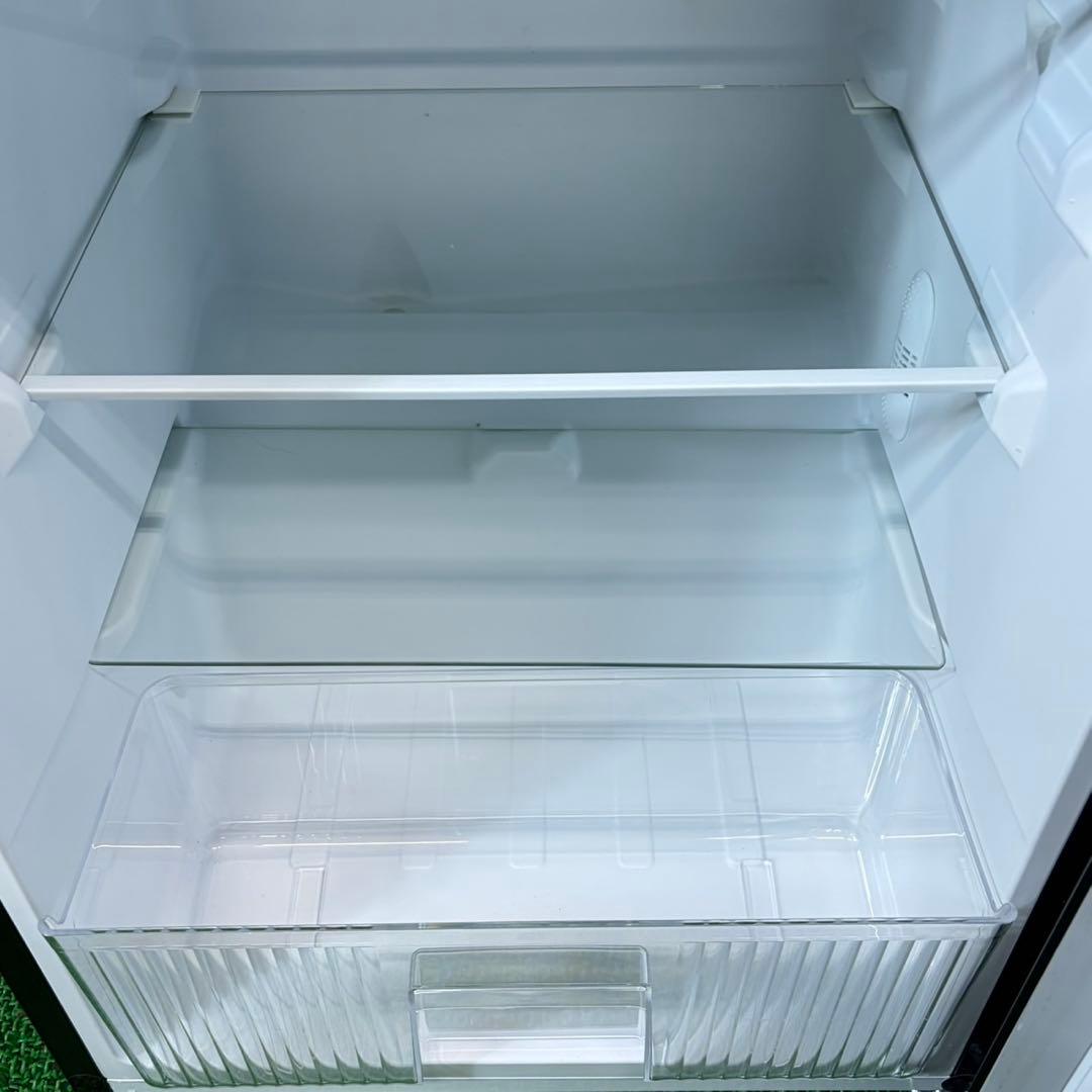 740 2025年製　冷蔵庫　100L〜200L 小型　最新型　極美品　格安