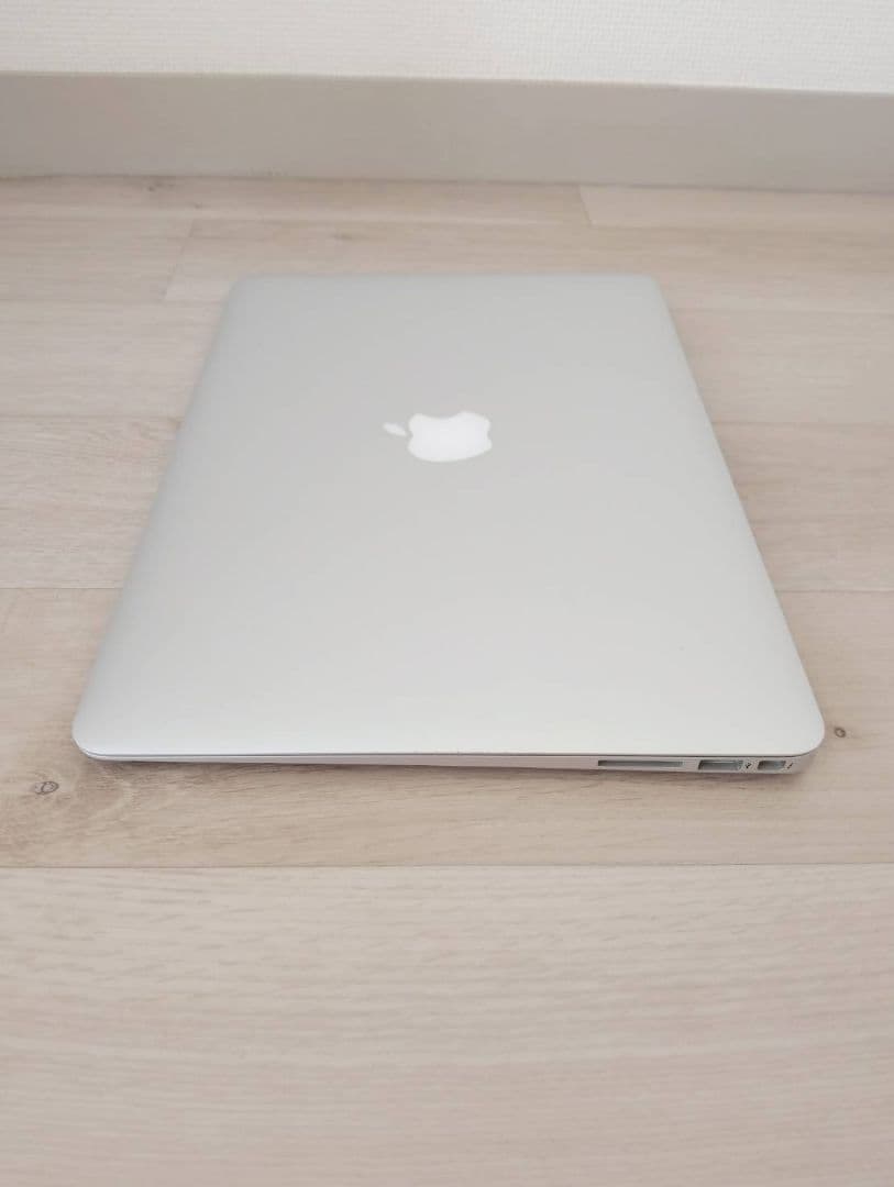 【超希少】MacBook Air 13