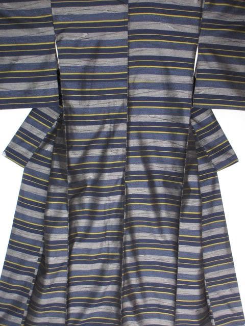 未着用に近い！美品＊本場縞大島＊本場大島紬＊上村商店＊着物＊１６３ｃｍ＊裄６７
