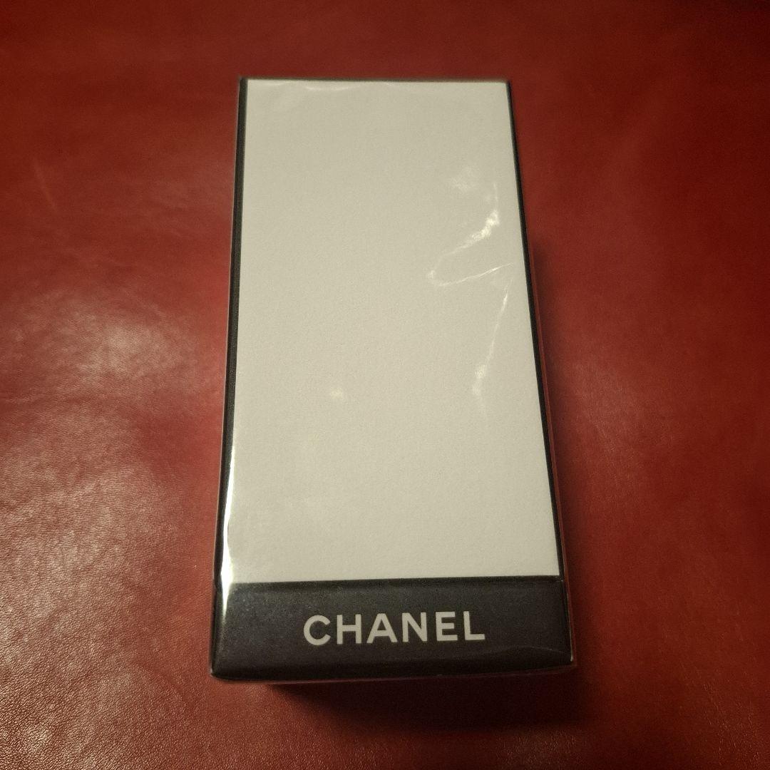 新品　CHANEL　レ ゼクスクルジフ ドゥ シャネル 1957 75ml