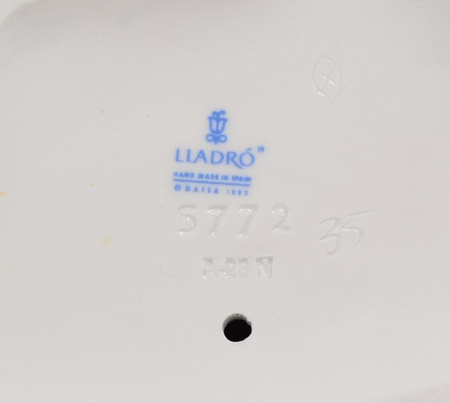 リトルドリーマー　＃5772　★リヤドロ　スペイン　光沢仕上げ　ご成約済み