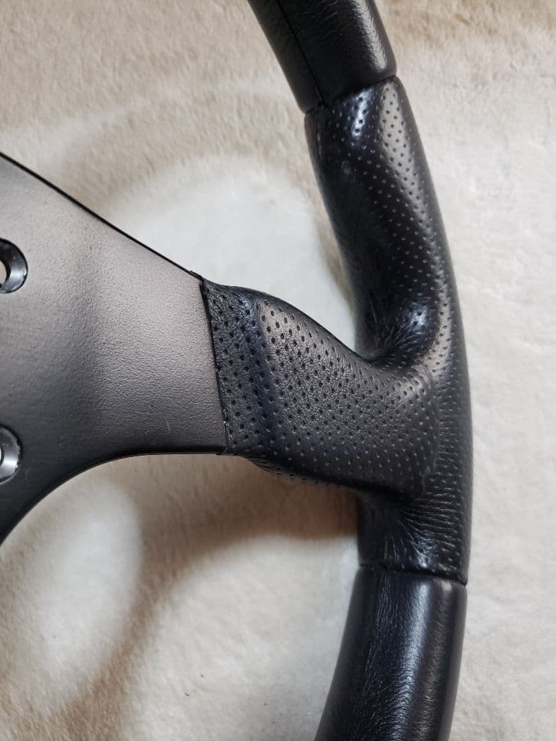 MOMO race ステアリング モモレース 約Φ35