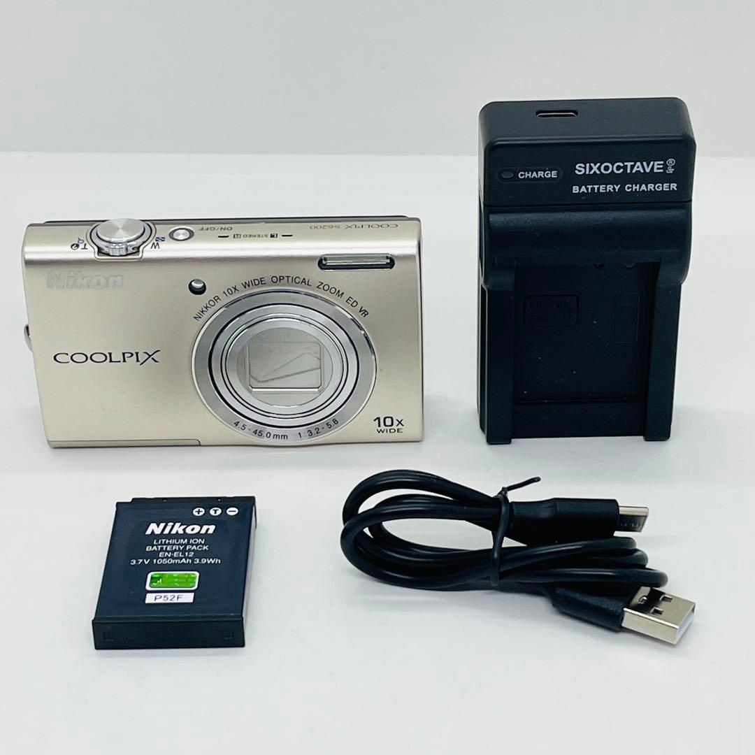 Nikon ニコン　コンパクトデジタルカメ　COOLPIX S6200 訳あり