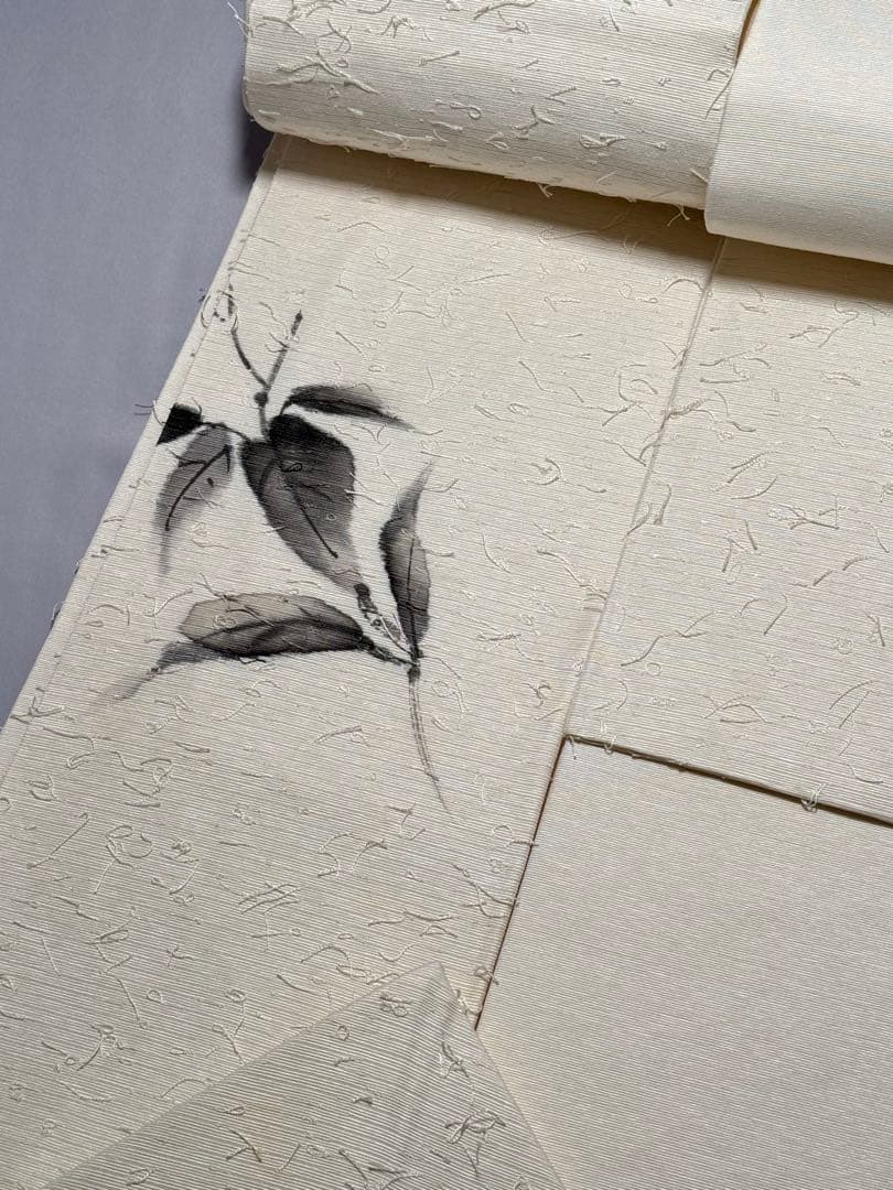 [美品] 髭紬　名古屋帯　正絹　お太鼓柄　雀　白練色　洒落帯　小紋　紬　無地