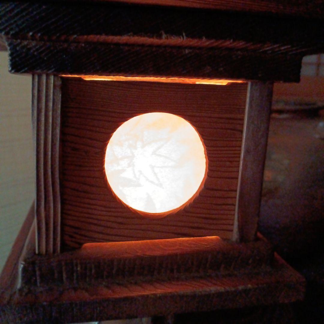 4:昭和　レトロ 焼杉 行灯　灯籠　木製