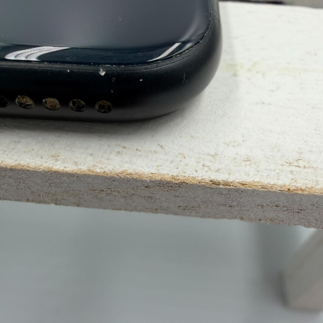 iPhone SE第3世代 64GB ミッドナイト 384