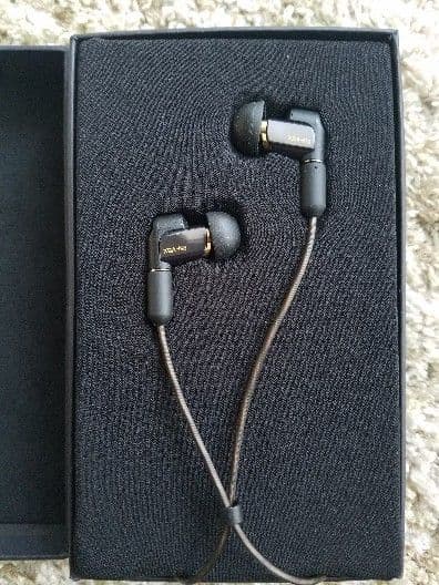 ソニー生産完了品SONY XBA-N3美品+SONY MUC-M12NB1新品