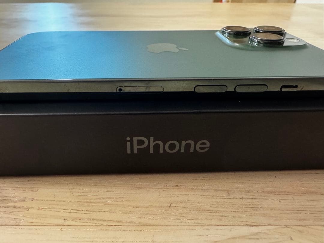 【極美品】Apple iPhone 13 Pro アルパイングリーン128GB