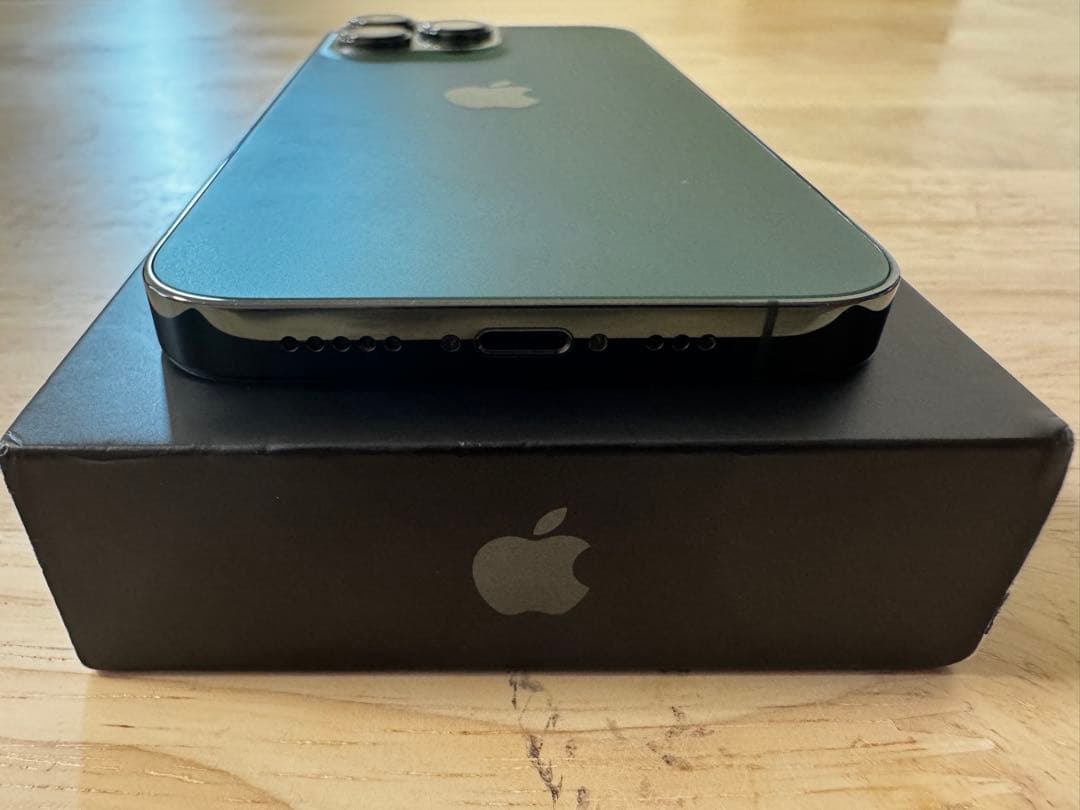 【極美品】Apple iPhone 13 Pro アルパイングリーン128GB