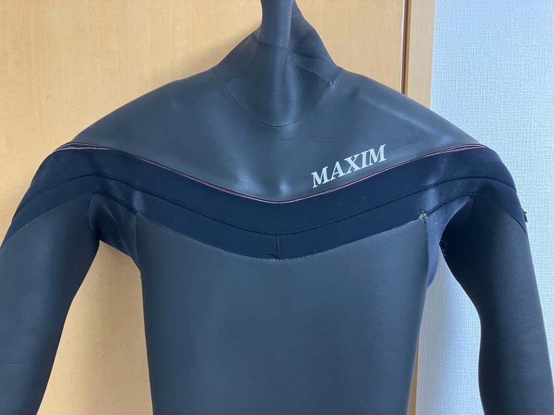 surftitle　MAXIM フルスーツ 黒　メンズ