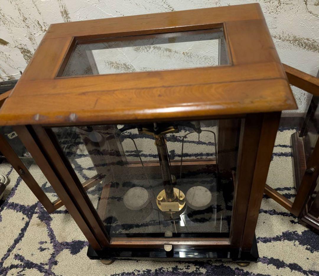 天秤　 はかり　木製枠 　ガラスケース 　当時物 　アンティーク レトロ